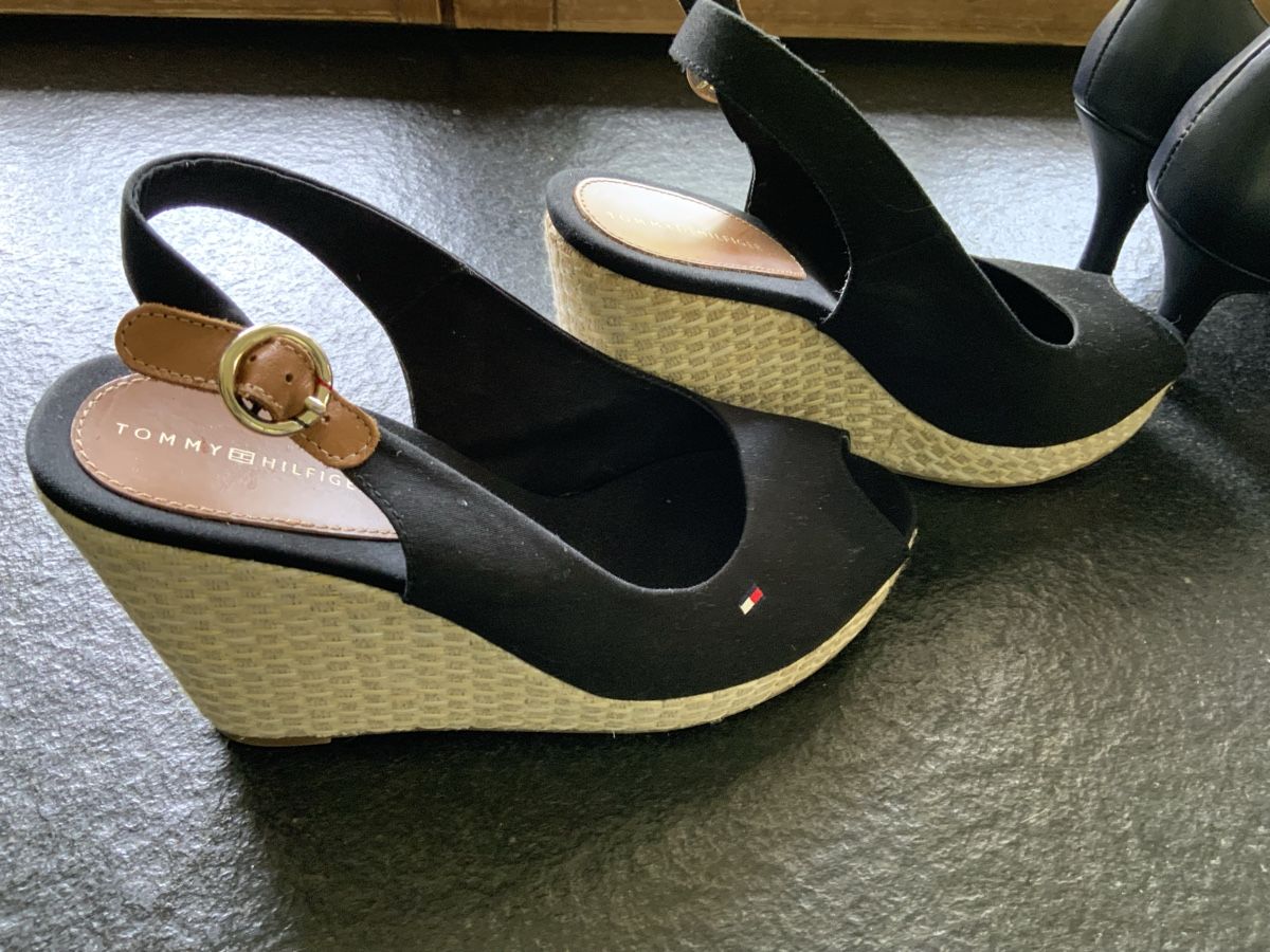 Scarpe da donna: Tommy Hilfiger Keilabsatz & Class Pumps, Grösse 36 ,37 – Usato da Widnau venduto da Como2006 5