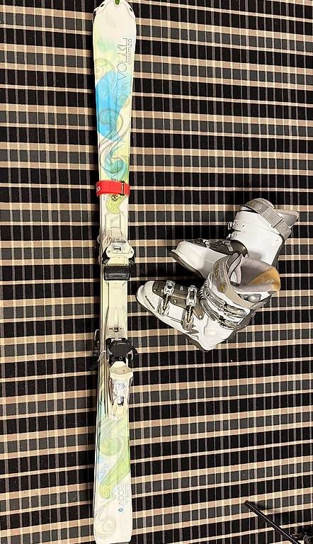 Sci: Ski und Schuhe – Usato da Ebikon venduto da cla_bh2n 4