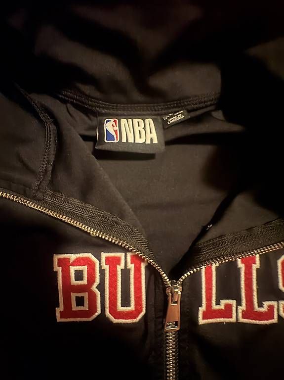 Giacche:  Chicago Bulls jacket – Usato da Bidogno venduto da sch_bby9 3