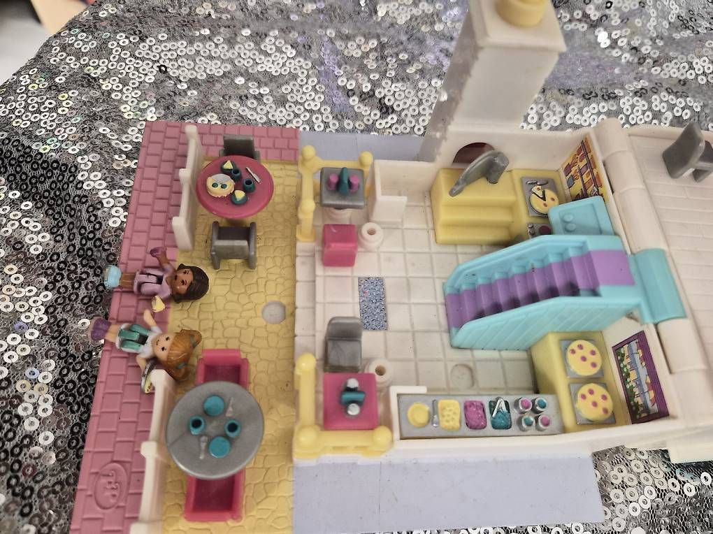 Polly Pocket Boîtes à musique: Polly Pocket Pizzeria 1993 – D'occasion à Uznach par ssmiy 2