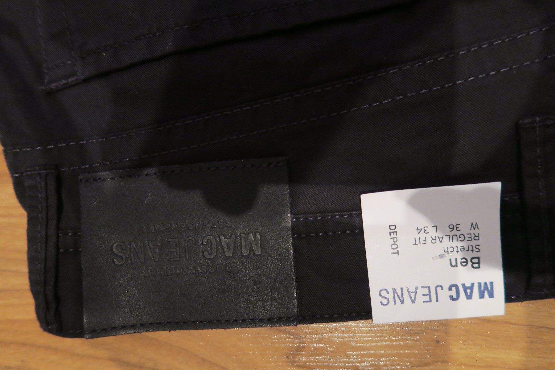 Jeans: MAC Jeans schwarz - BEN Stretch W36/L34 – Usato da Benken ZH venduto da Stgf 4