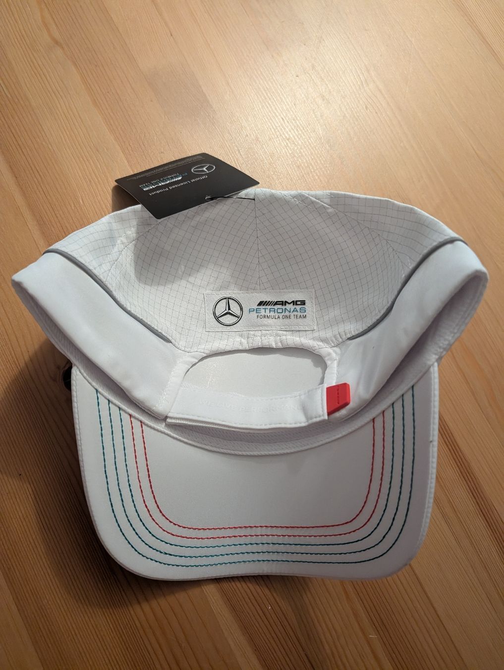 Mercedes-Benz Copricapi, berretti & cappellini: Cap Mercedes AMG Petronas Formula 1 – Nuovo e nell'imballaggio originale da Zürich venduto da CG_8 3