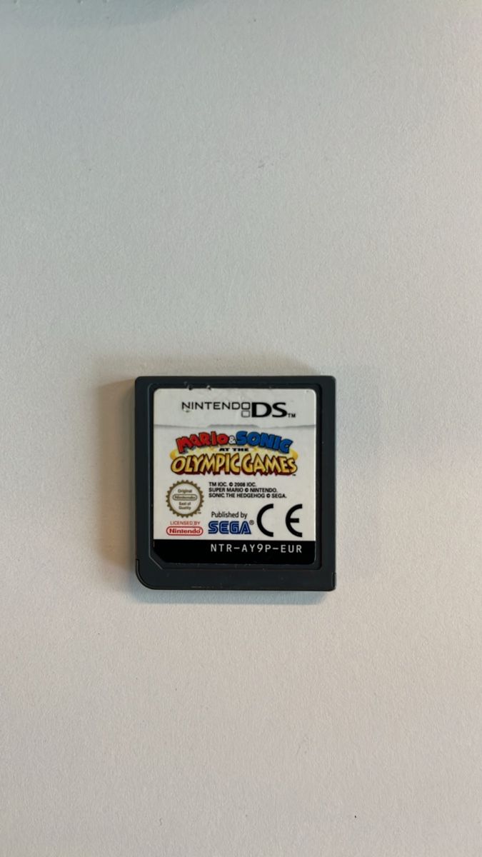Nintendo Giochi: Jeu Nintendo DS Mario & Sonic "Olympic Games" – Usato da Grand-Lancy venduto da Saku13