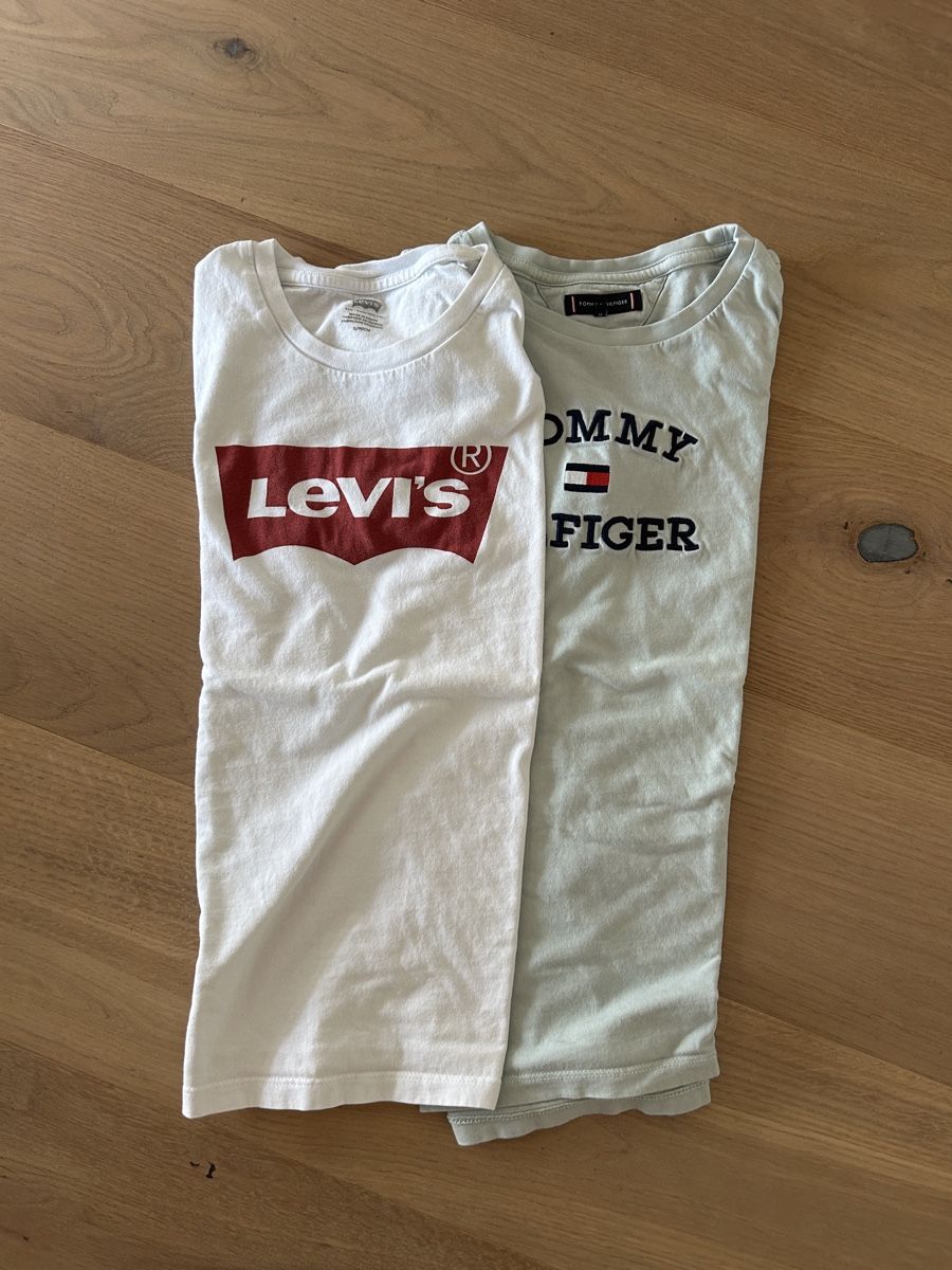Camicie, T-shirt & Polo: 2 T-Shirt  – Usato da Unterlangenegg venduto da Dodo2108