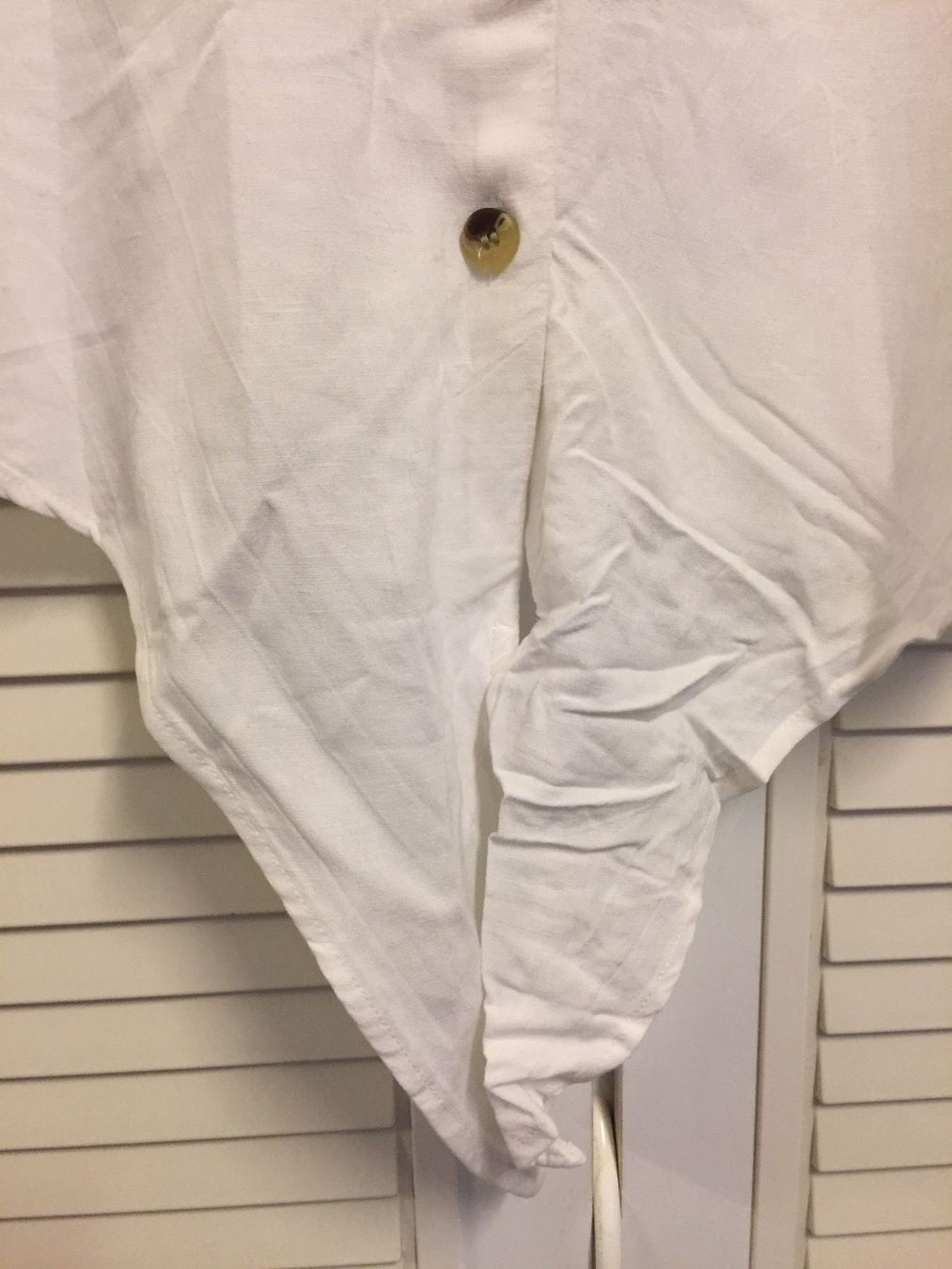 H&M Camicette: Kurze Bluse H&M – Usato da Basel venduto da Robyn20 4