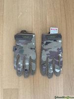 Mechanix Handschuhe in der Grösse EU 7
