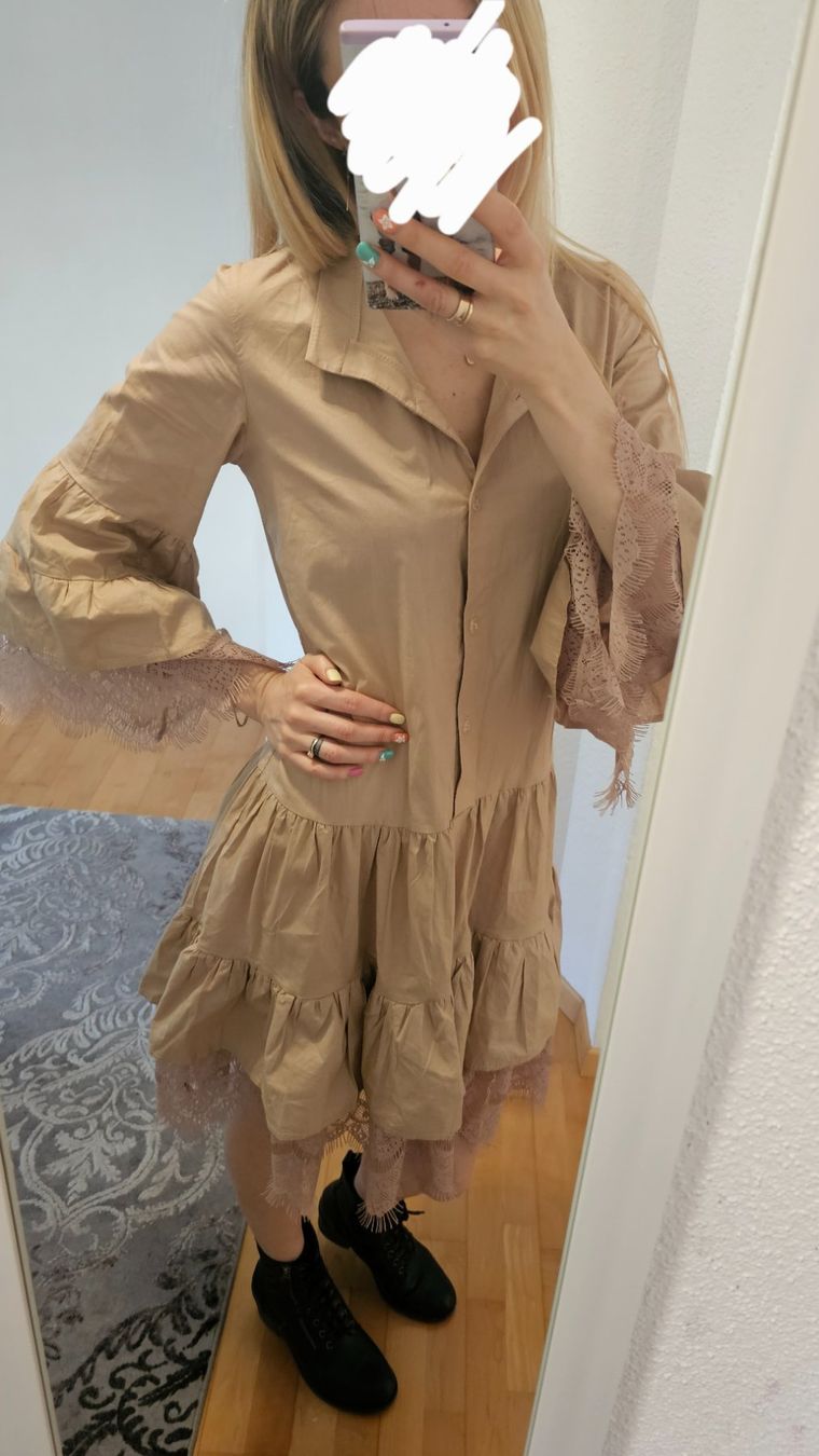 Vestiti: Kleid. Grösse 42 – Usato da Kriessern venduto da Bugggyyy 2