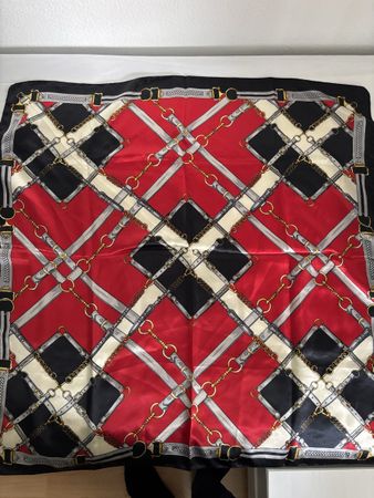 Edler Vintage-Seidenschal mit speziellem Muster, Top Zustand