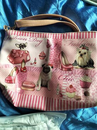 Handtasche