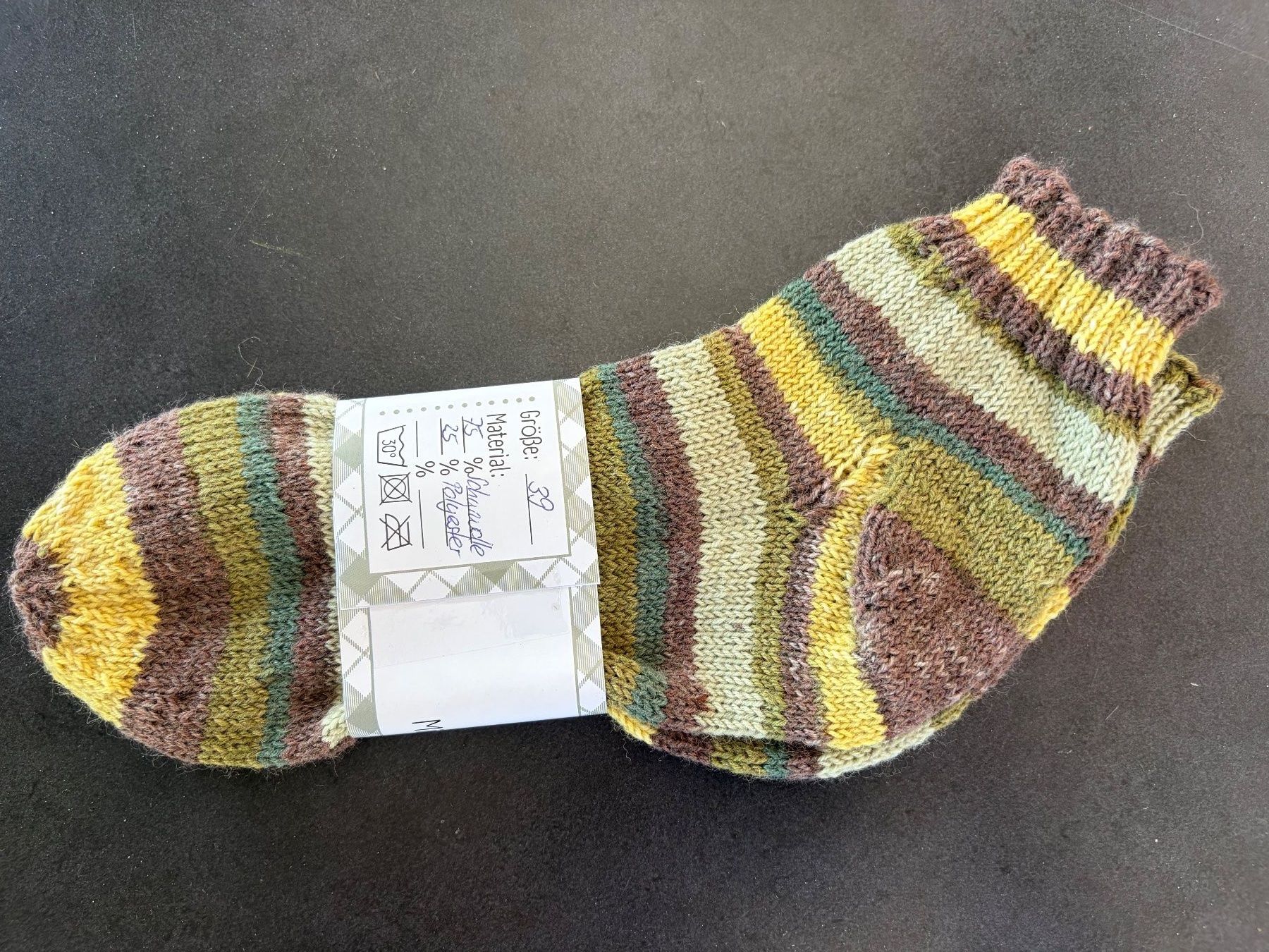 Chaussettes: selbst gestrickte Socken – Neuf (Voir description) à Obergösgen par Andre118 1