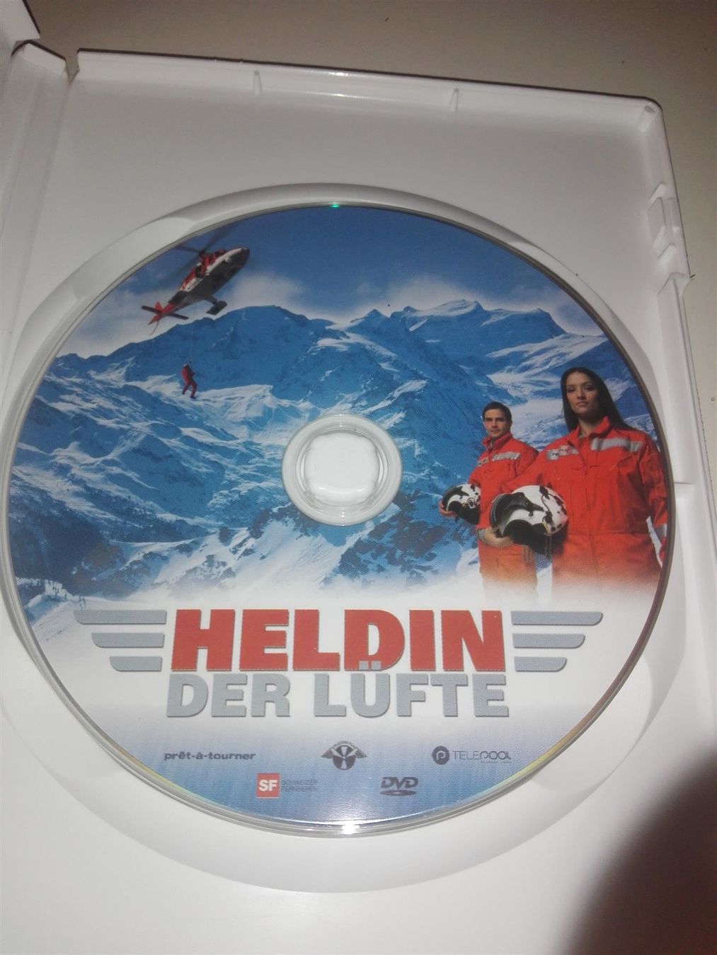 Tutti i DVDs: Heldin der Lüfte       (Schweizer Film) – Usato da St.Gallen venduto da elk2022 2