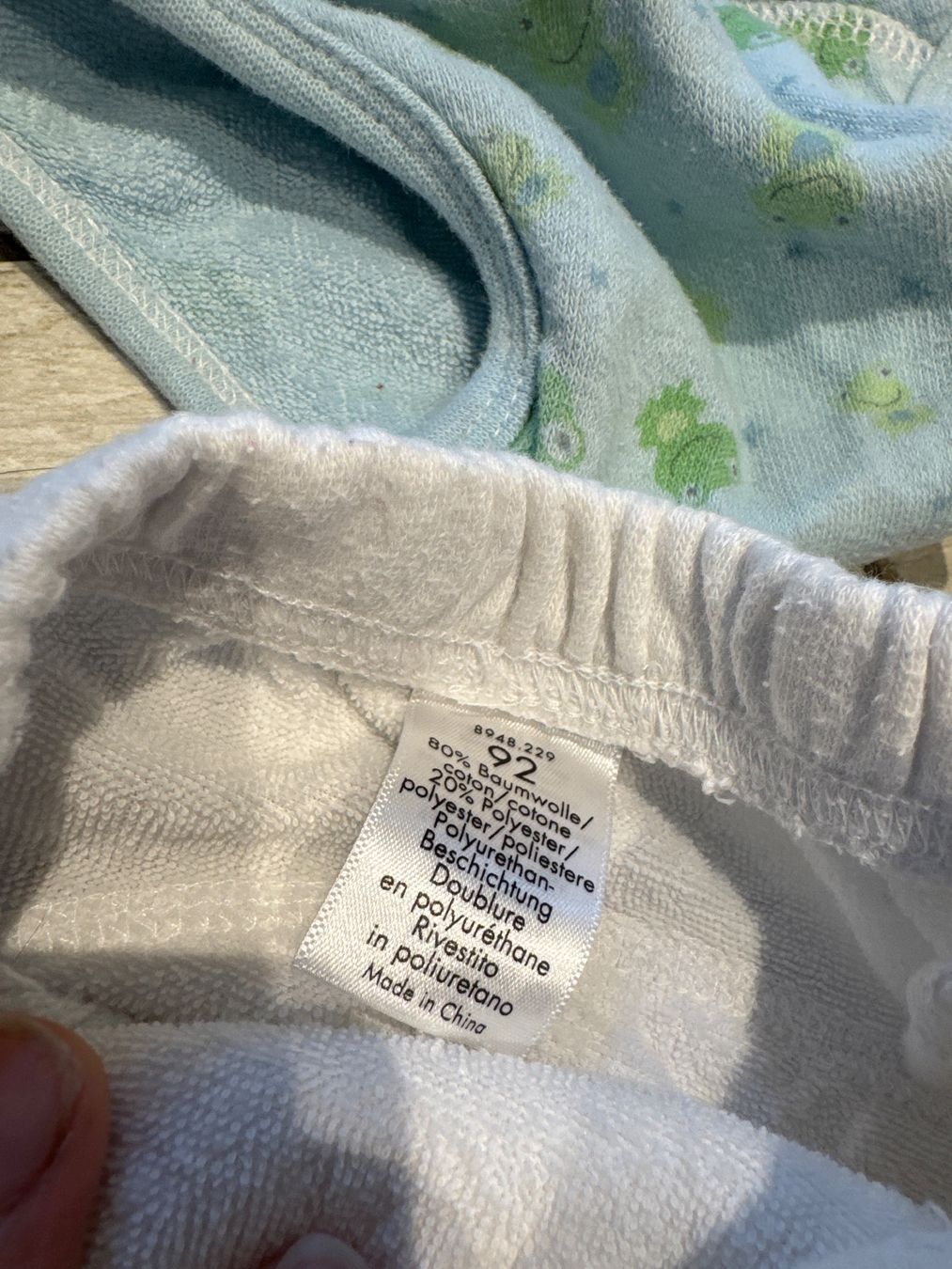 Lotti & Set di vestiti: Sommer Set Mädchen inkl Pipi Trainings Slip – Usato da Gelterkinden venduto da Familienferien 5