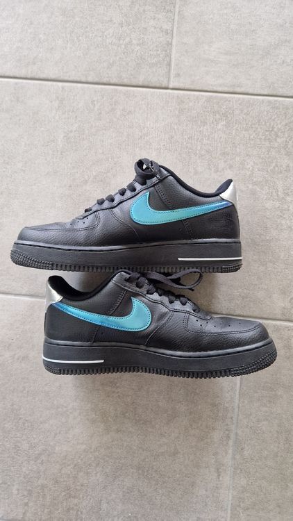 Nike Scarpe da uomo: Nike Air Force 1 low sneaker schwarz/blau/ Silber Neu – Nuovo (secondo la descrizione) da Rheinau venduto da inStyleSg