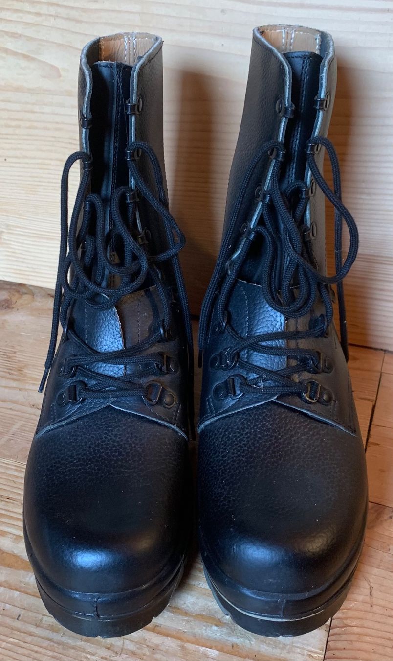 Schweizer Armee Scarpe da uomo: Kampfstiefel der CH Armee Grösse 280/7 – Nuovo (secondo la descrizione) da Goldingen venduto da Bergler012 2