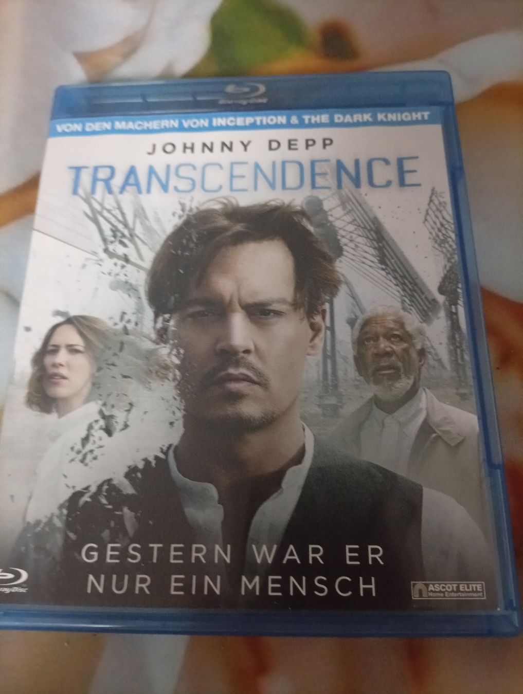 Tutti i DVDs: Transcendence Blu-ray Johnny Depp neuwertig – Usato da Busswil BE venduto da mauro1967