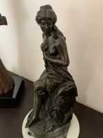 Sculpture bronze femme signée Lanzarotti bon état
