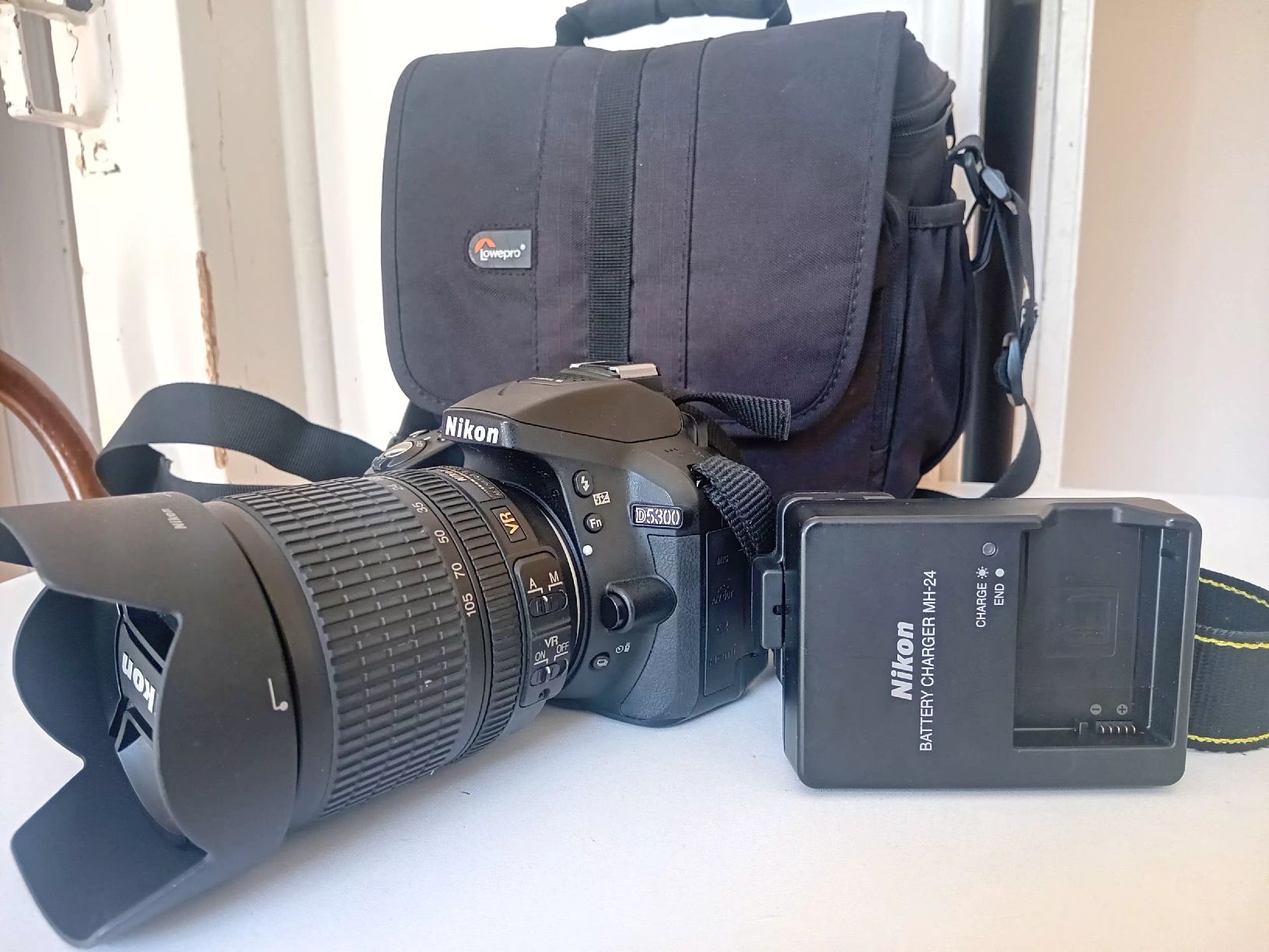 Nikon Fotocamera: NIKON 5300D  – Usato da Lausanne venduto da tal_8ntx