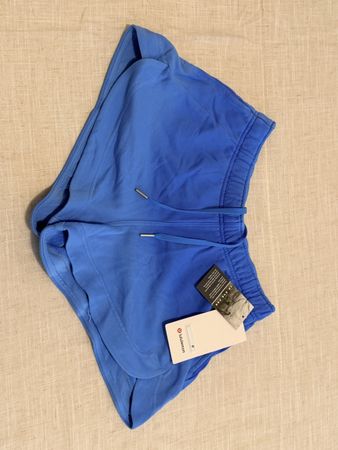 🆕 Lululemon Scuba Mid-Rise Short 3” – Blue, Size S