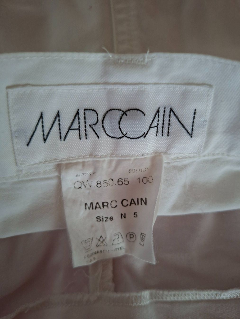 Marc Cain Pantaloni: MarcCain Bermudahosen – Nuovo (secondo la descrizione) da Unterentfelden venduto da hofa01 2