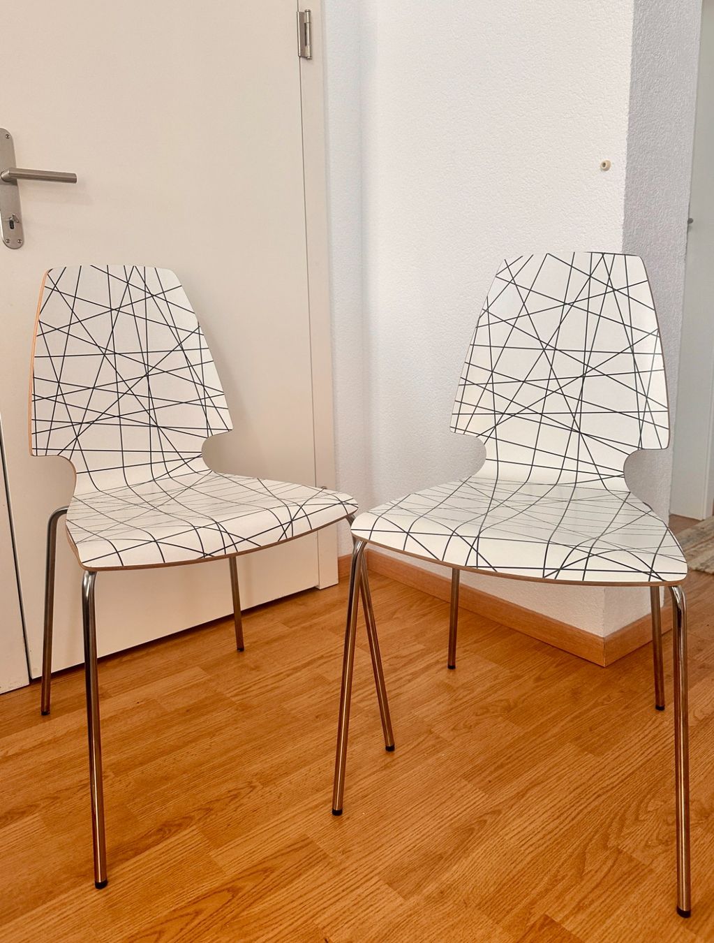 Ikea Sedie: 2er-Set IKEA-Stühle – Usato da St. Gallen venduto da ild_wwv7
