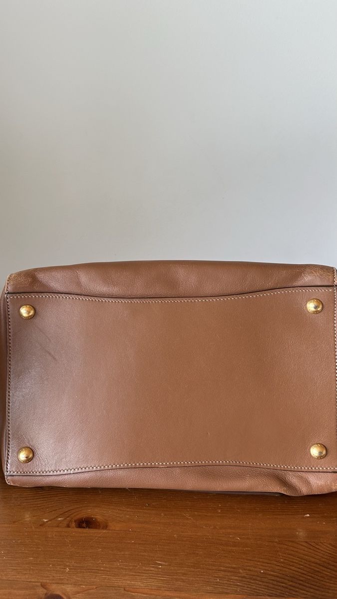 Prada Borse da donna: Beautiful Prada Leather Bag – Usato da Neuchatel venduto da ros_kkw2 5