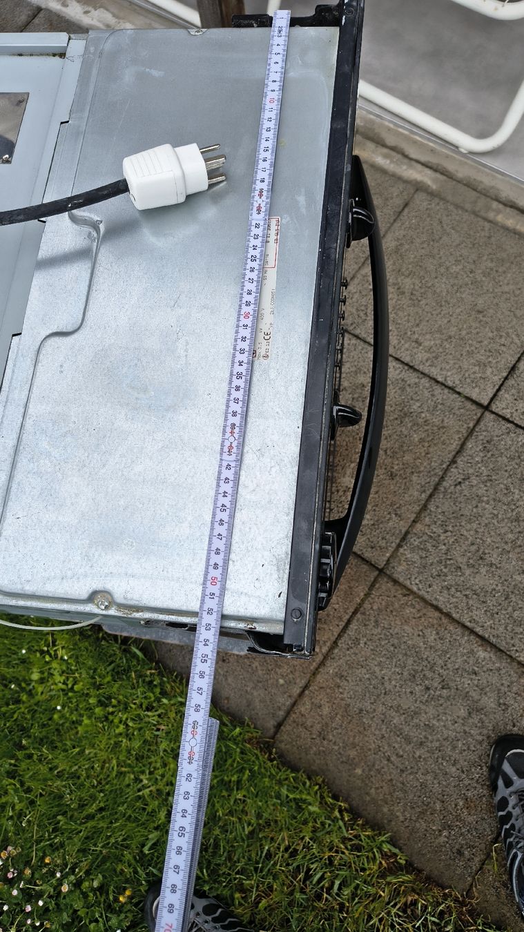 Electrolux Backöfen: Electrolux Einbaubackofen, schwarz, guter Zustand. – Gebraucht aus Neuhausen von fco_q585 3