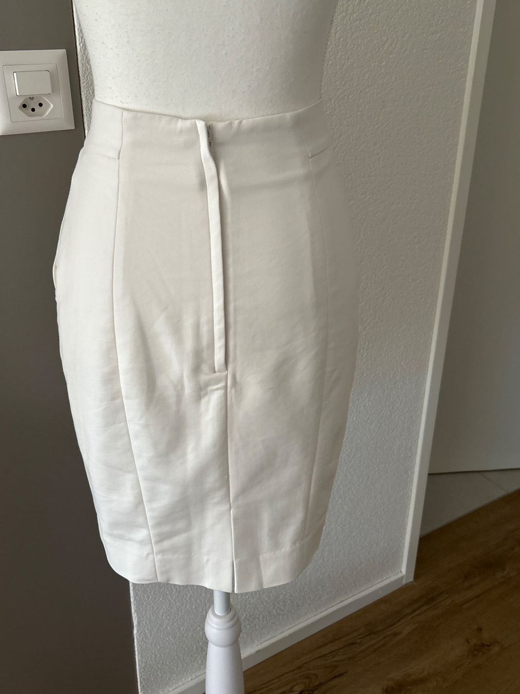 Gonne: Damen Rock  ecru schmaler Schnitt – Usato da Brunnen venduto da Nala2929 4