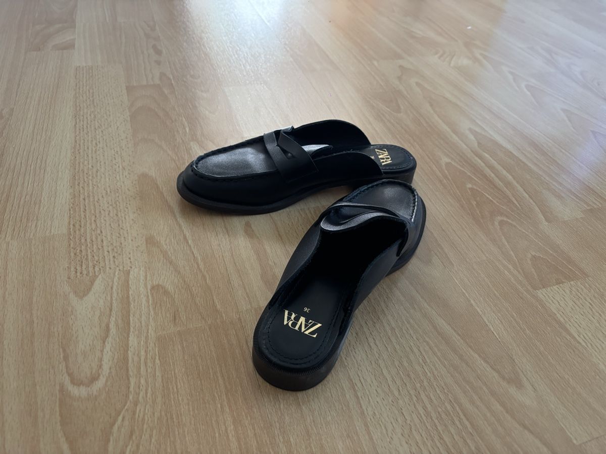 Zara Scarpe da donna: Zara Pantoletten Schwarz Gr. 36 Neuwertig – Nuovo (secondo la descrizione) da Zug venduto da alex___4 4