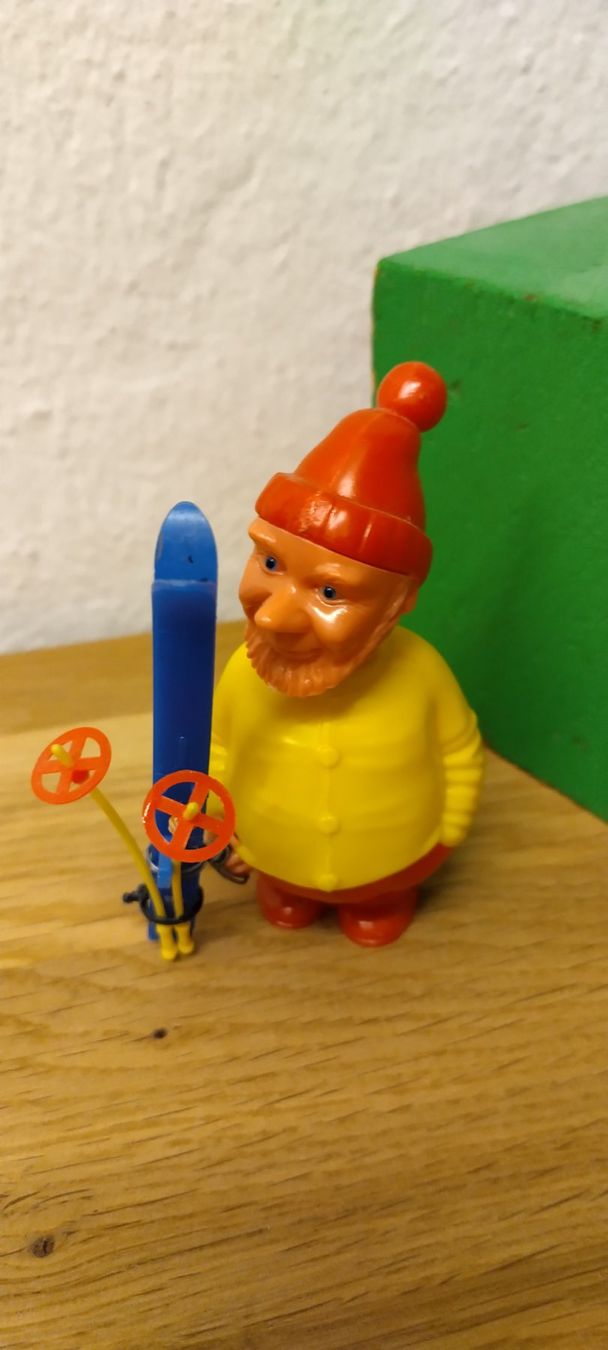 Statuette: Wackelzwerg mit Ski – Usato da Wettingen venduto da Arthur054 1