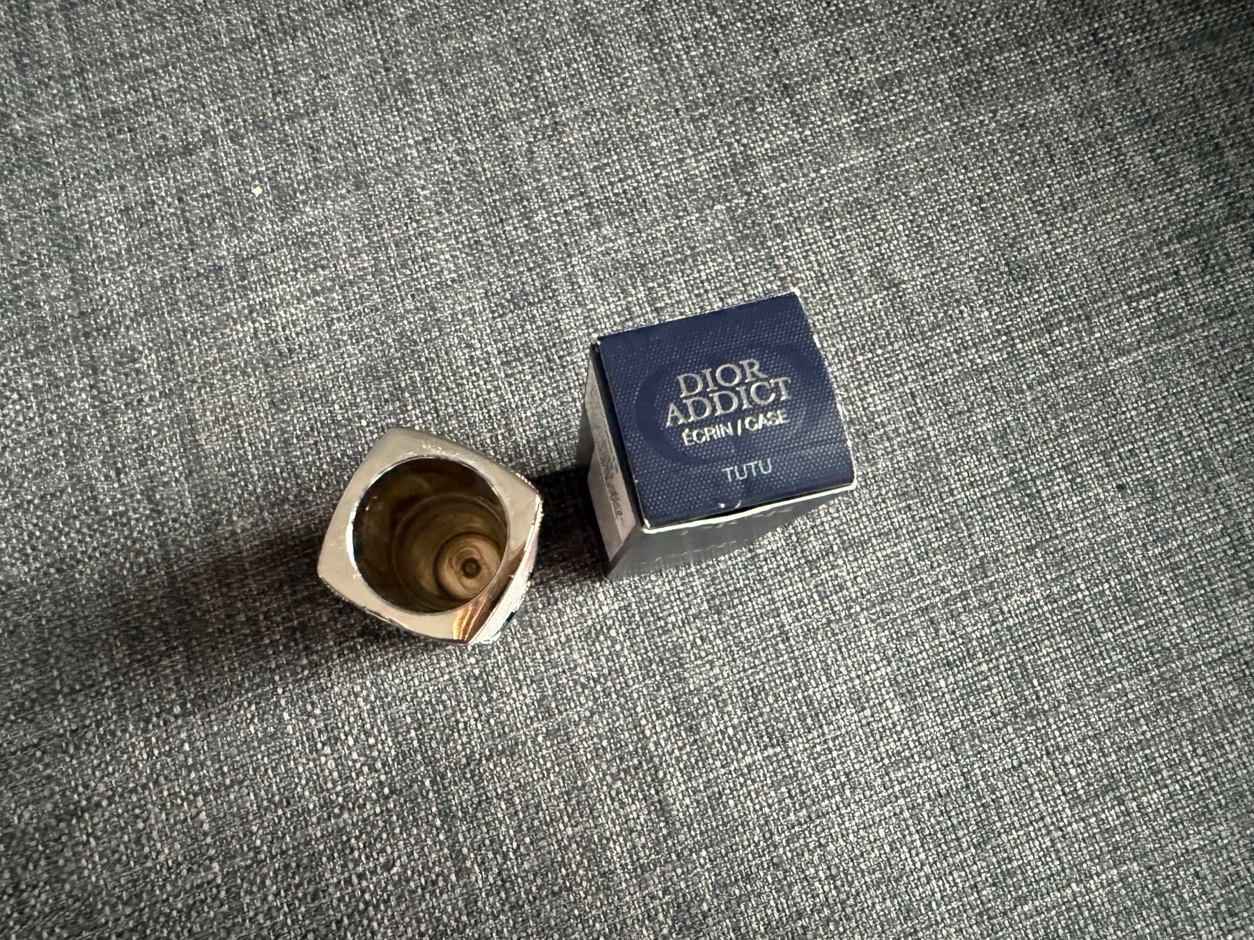 Dior Make-up: Dior Addict Ecrin/Case Tutu – Usato da Luzern venduto da sas_r89l 1