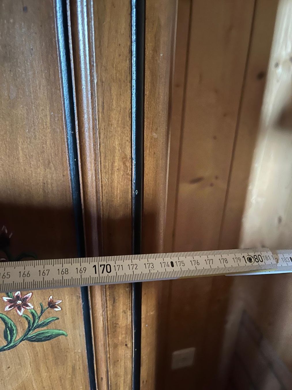 Armoires: Schweizer Buffetschrank aus Bauernhaus – D'occasion à Hägendorf par phi_6sbl 2