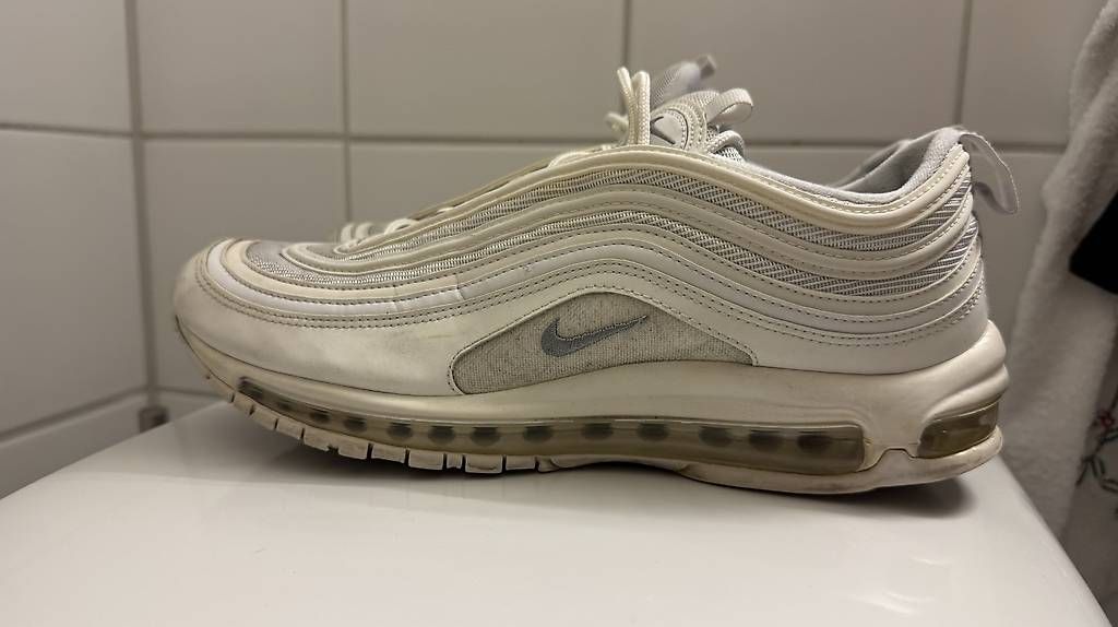 Nike Scarpe da uomo: Nike air max 97 Weiss 45.5 – Usato da Zollikon venduto da rose59