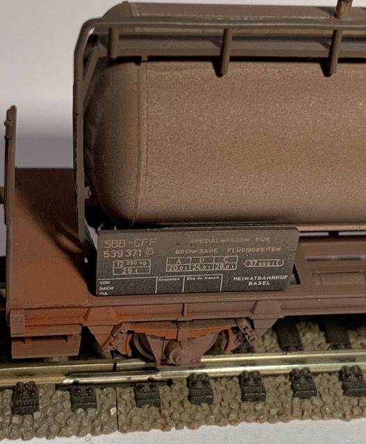 Liliput Modellini di ferrovie: 4 Kesselwagen H0 Liliput – Usato da Winterthur venduto da Porzellan 6