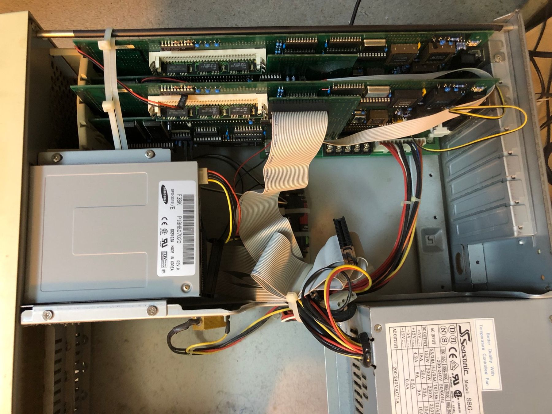 PCs: Diverse alte PCs – Defekt aus Hinterkappelen von atomschnee 9