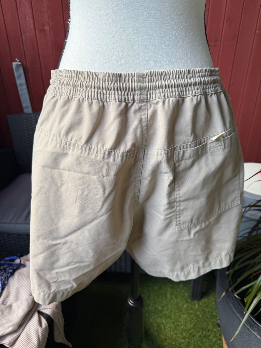 Decathlon Pantalons: Decathlon Shorts, beige, Gr. L – D'occasion à Riehen par ann_76jw 3