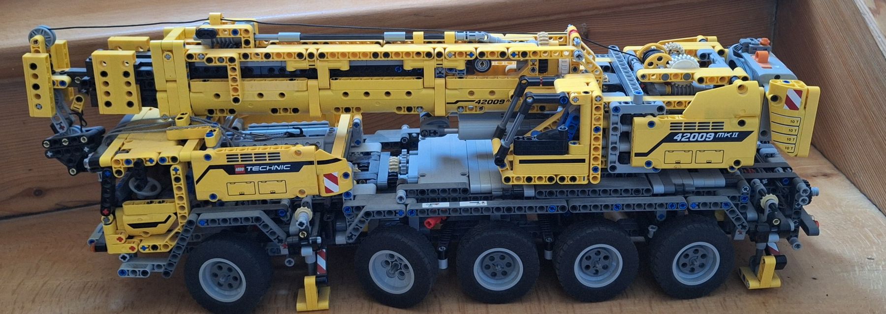 Lego Spielzeuge: Lego Technic Schwerlastkran – Gebraucht aus Winterthur von Goldpipau 5