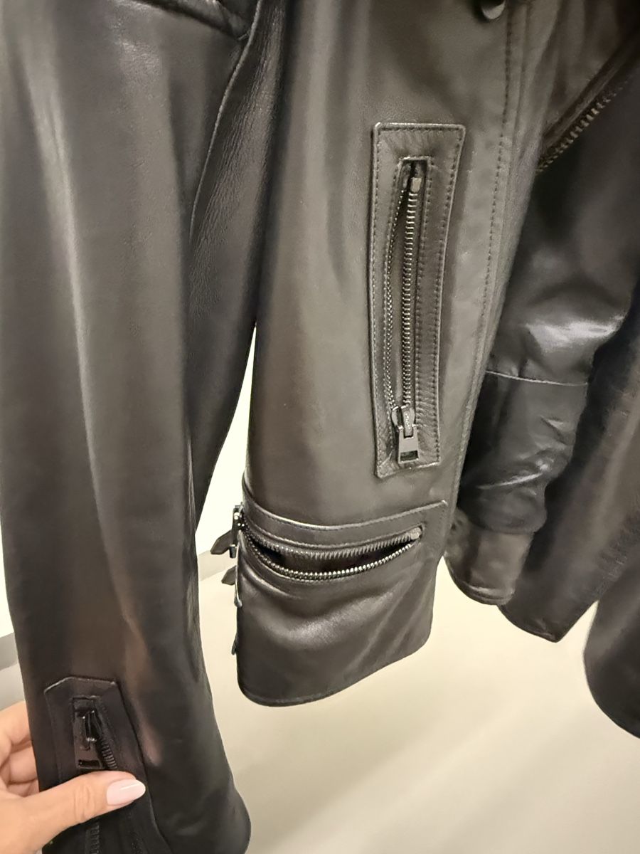 Tom Ford Vestes: Tom Ford Lederjacke schwarz mit Steppmuster – D'occasion à Meilen par Dievondort 2
