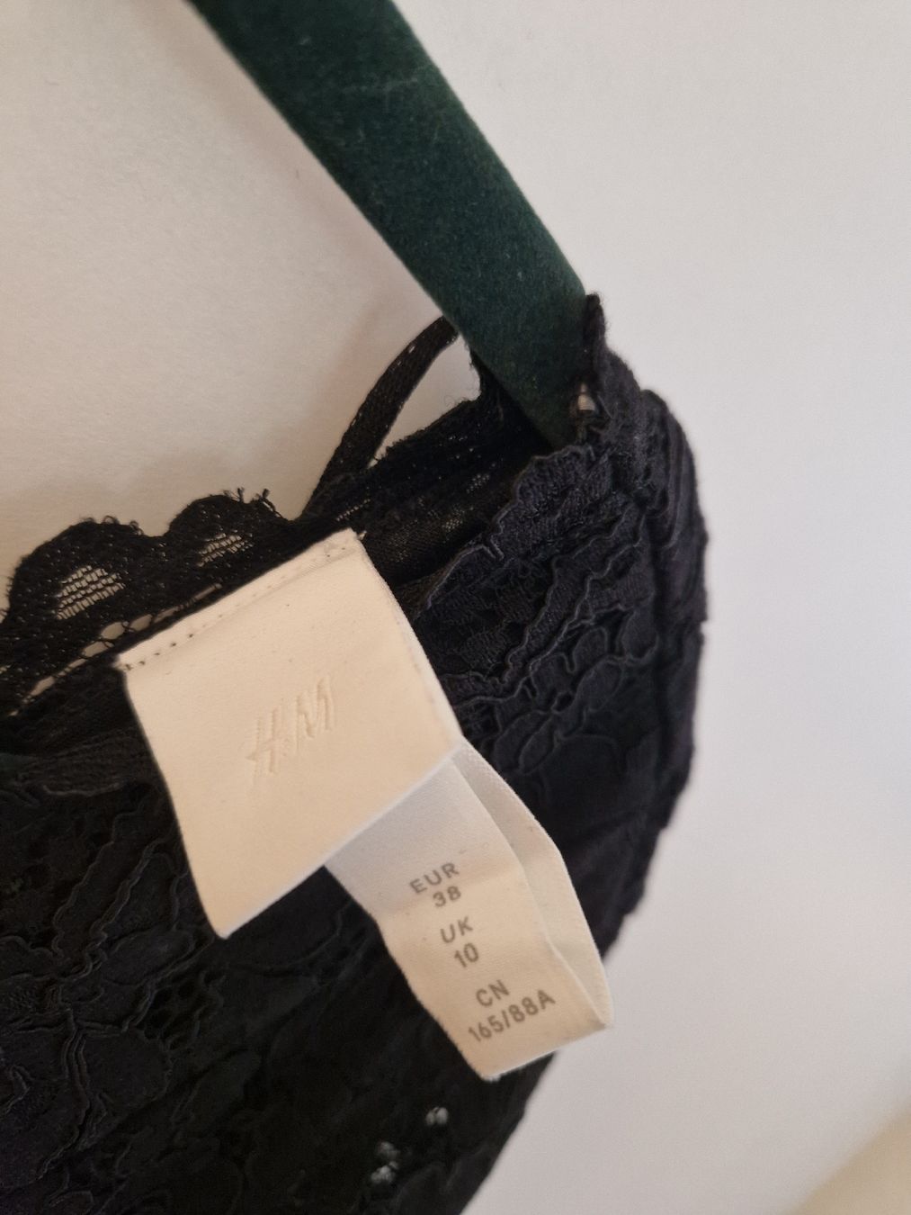 H&M Vestiti: Schickes H&M Spitzenkleid, schwarz, Grösse 38 – Nuovo (secondo la descrizione) da Winterthur venduto da kri_2786 2