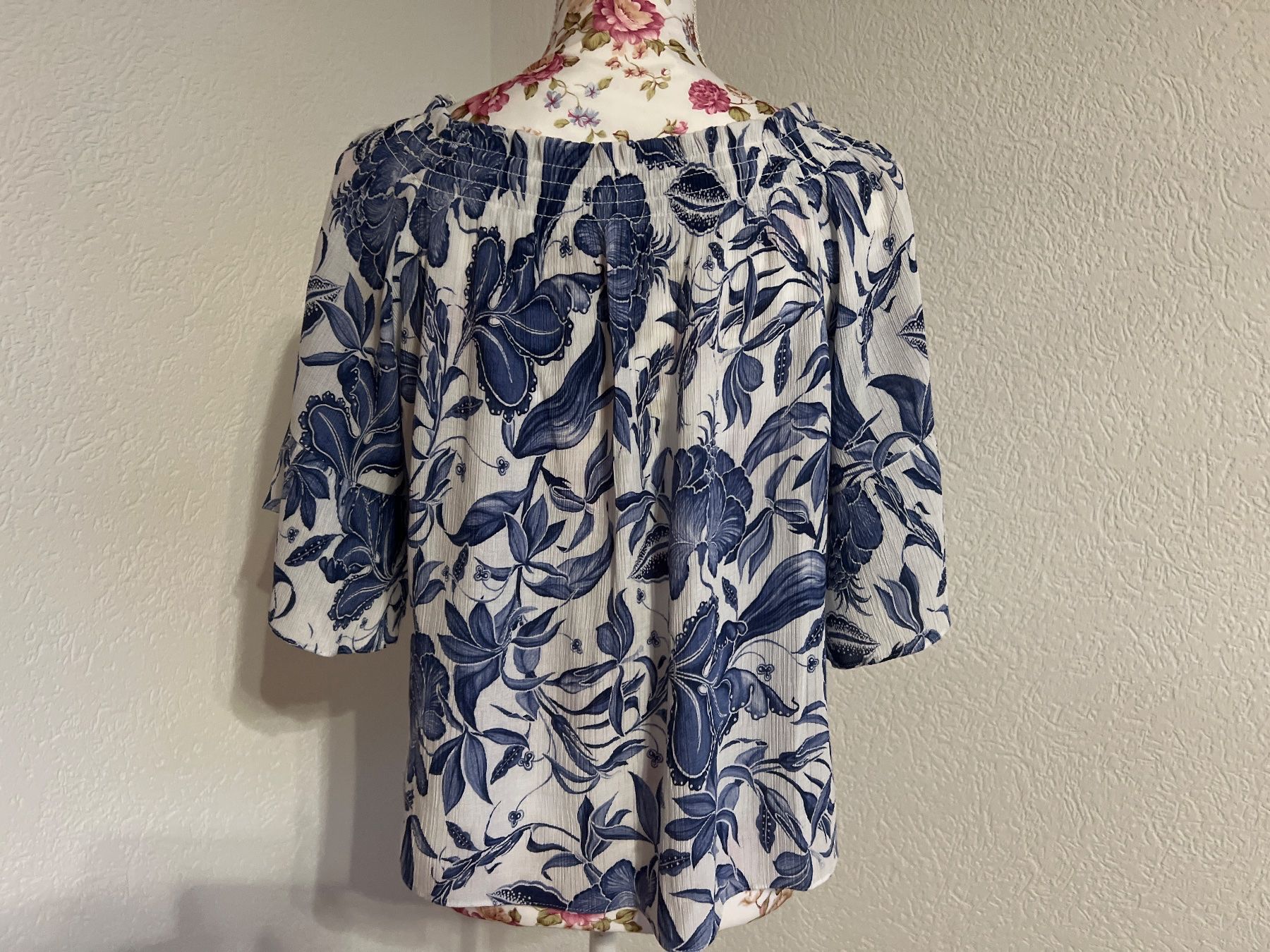H&M Camicette: Schönes Sommer Damenbluse – Usato da Chur venduto da van_hnc6 1