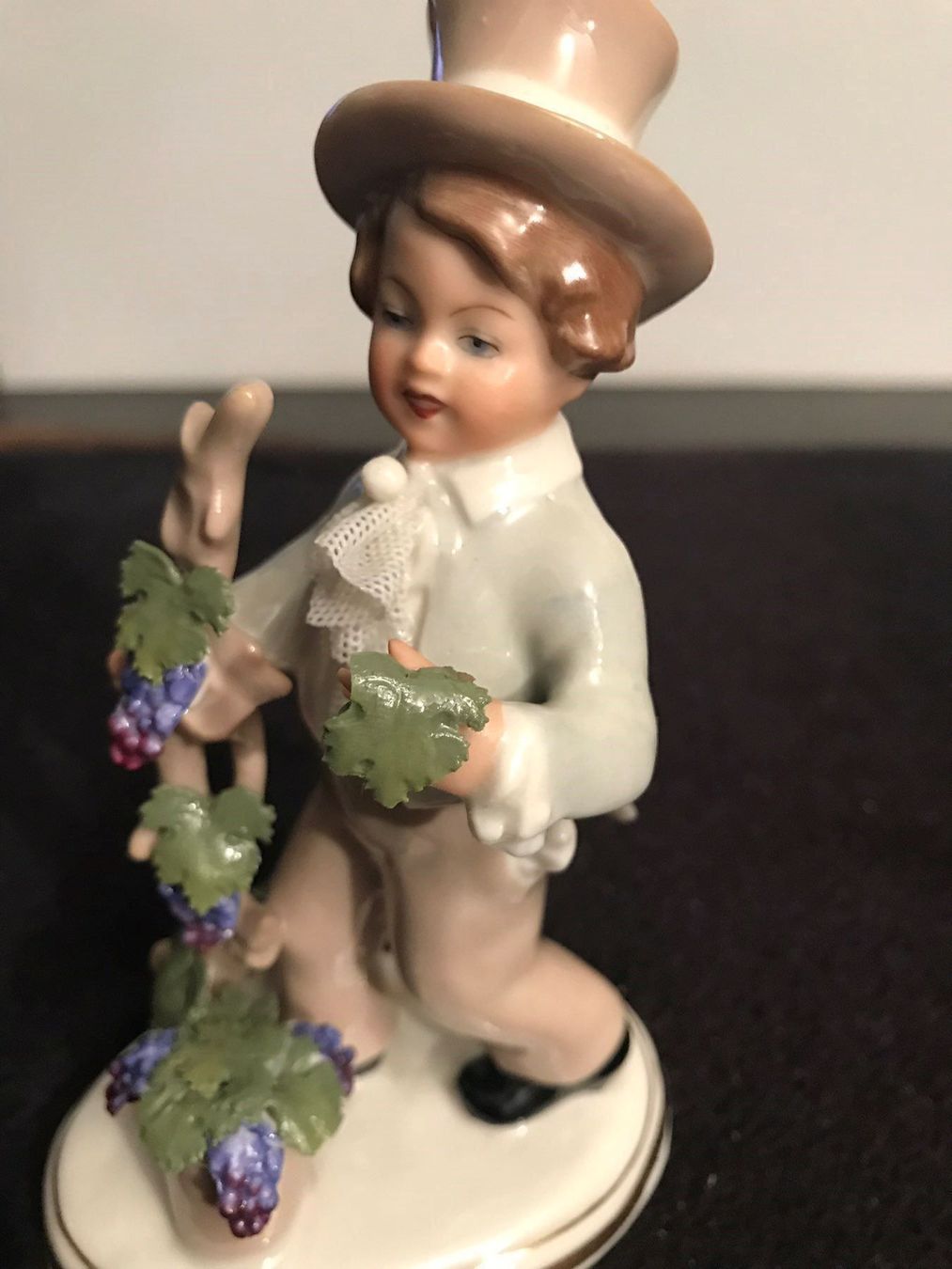 Statuette: Porzellane Figure – Usato da Mehlsecken venduto da Reymau 1