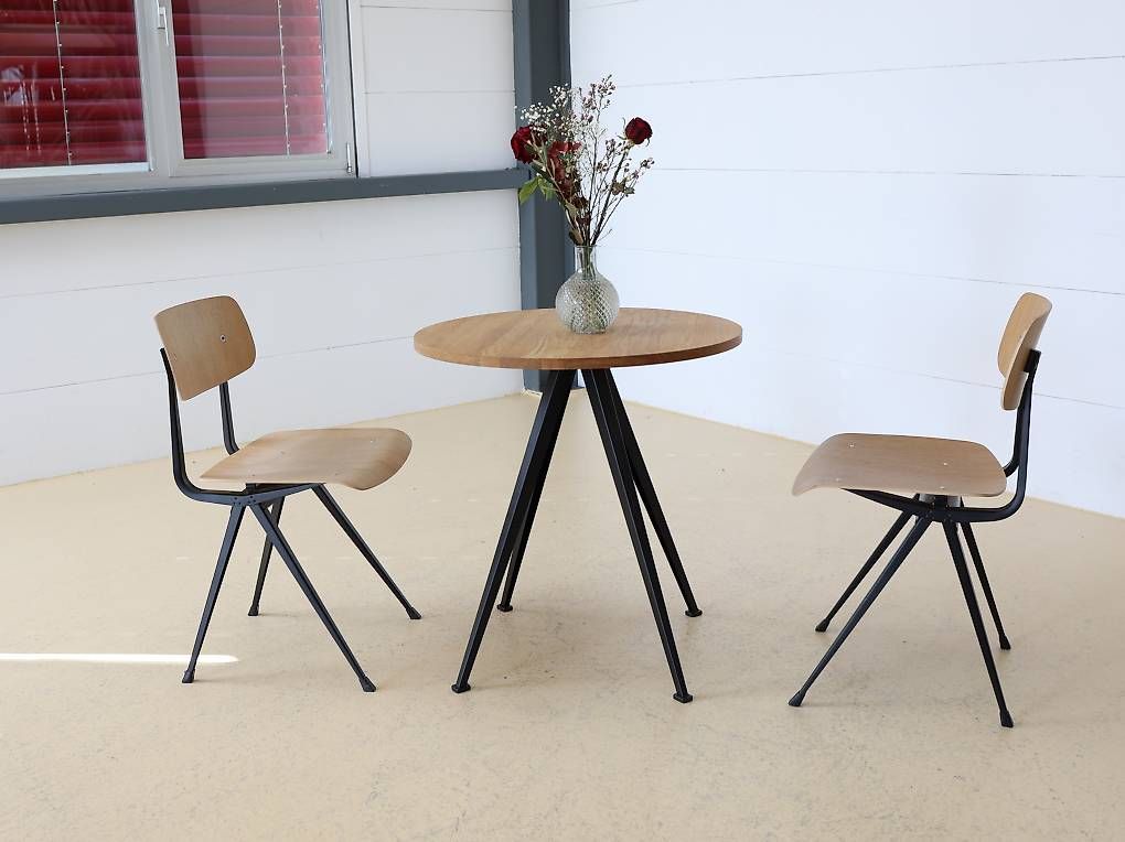 Hay Tables: SET: HAY Tisch & Result Stühle – D'occasion à Meinisberg par atelier_TILIJA 1
