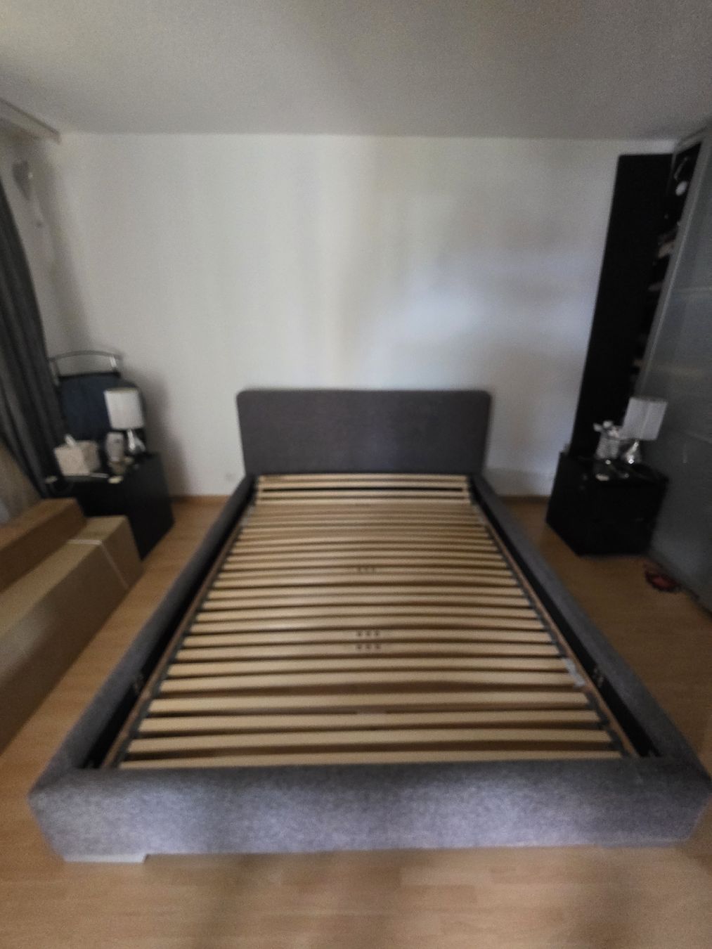 Interio Betten: Polsterbett grau 160×200 Interio – Gebraucht aus Emmenbrücke von stojo 8