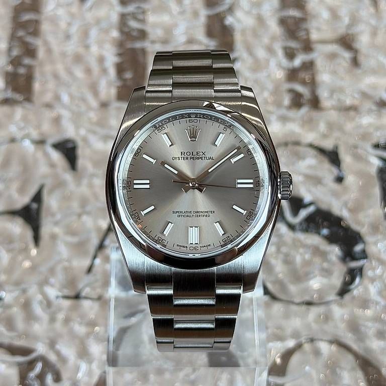 Montres: Rolex Oyster Perpetual 36mm 116000 – D'occasion à Genève par minty.watches