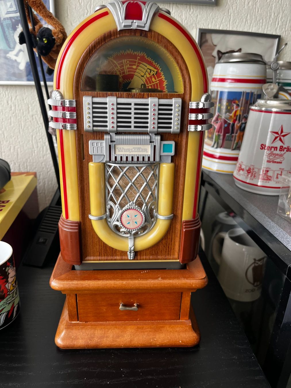 Wurlitzer Jukebox: Leadworks Wurlitzer "Fifties" Miniatur Jukebox Microkassette – Usato da Zürich venduto da Allrounders 1