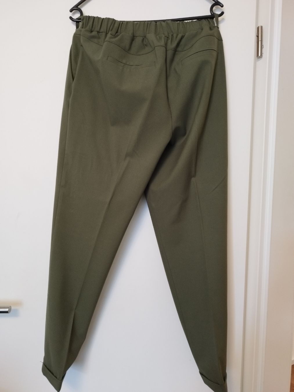 Pantaloni: Chino Hose olivgrün, Grösse 38 – Nuovo (secondo la descrizione) da Walkringen venduto da ani_6bgd 1