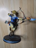 Link Figur mit Bogen und Schild Zelda Breath of the Wild