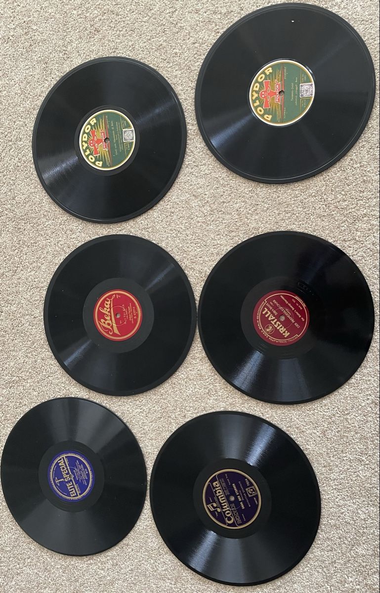 Columbia Tourne-disques: Grammophon mit Schallplatten – D'occasion à Schaffhausen par wunderpraechtig 8