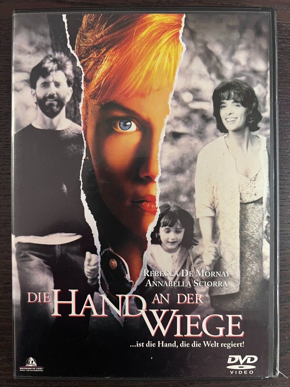 Tutti i DVDs: Die Hand an der Wiege – Usato da Zürich venduto da FilmFreunde
