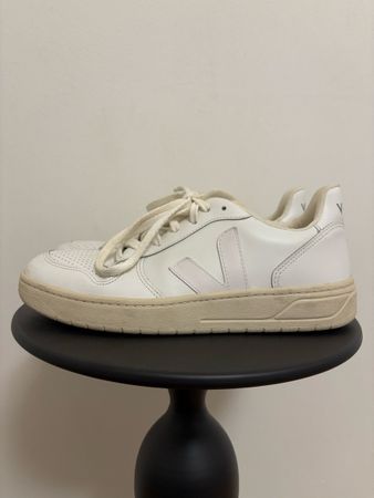 VEJA V-10 weisse Sneaker Gr. 40 Leder