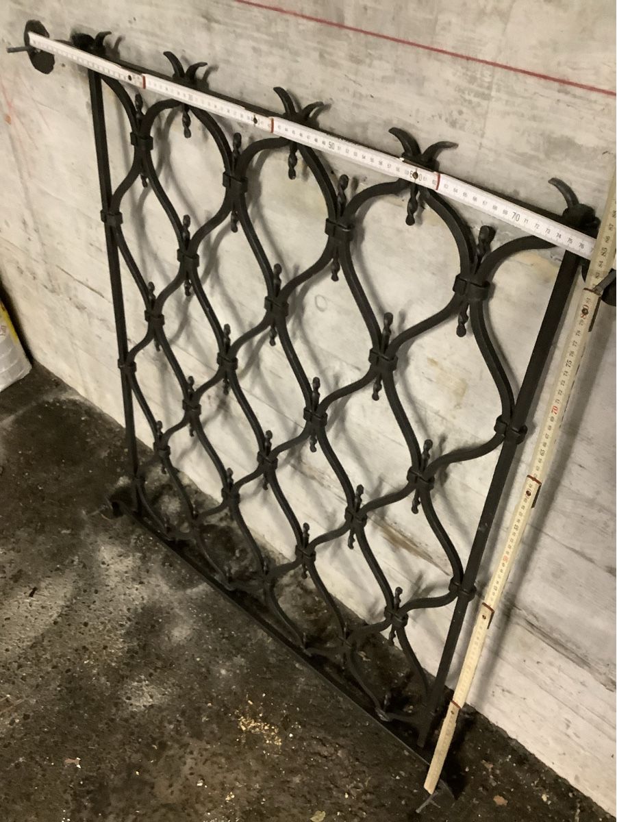 Griglie e Inferriate: Grille de fenêtre – Usato da Chernex venduto da Paul096 2